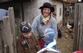 Выжившая в схватке с медведем жительница Хакасии жалеет, что не попала на проект Первого канала