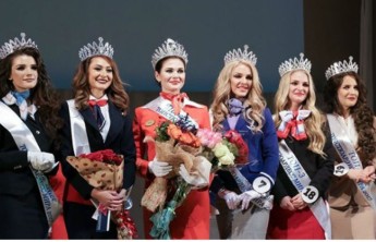 Стюардесса из Красноярска стала одной из самых красивых в мире