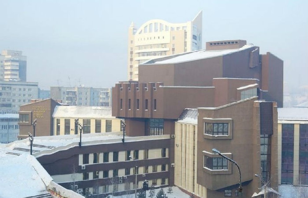 Красноярский институт попросил присвоить ему имя Хворостовского