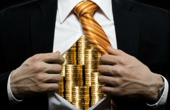 Олигархи захотели вернуть деньги в Россию