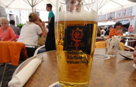 Россию неоправданно назвали самой пьющей страной мира