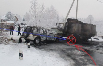 Стали известны подробности ДТП, в котором сгорели два автомобиля