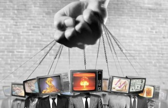 Песков назвал причины информационной войны против России