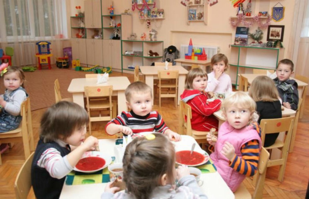 Названа причина массового заболевания детей в бейском детсаду 