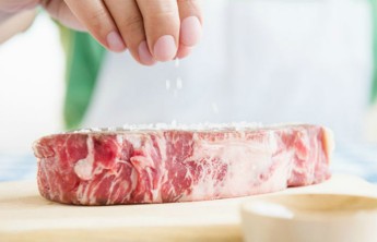 Кафе и рестораны переходят на йодированную соль