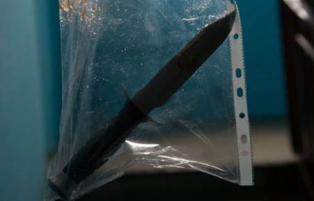 Житель Черногорска проведет пять лет в колонии за то, что чуть не убил сожительницу