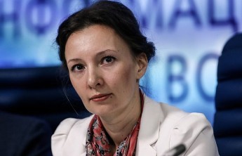 Детский омбудсмен сомневается в правомерности лишения матери семи приемных детей в Хакасии
