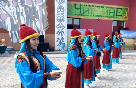 В Хакасии отмечают Чир Ине - День Земли