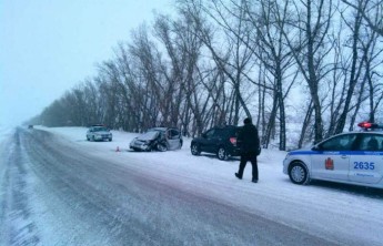 Пользователи соцсетей обсуждают аварию с судьей из Абакана в Минусинском районе
