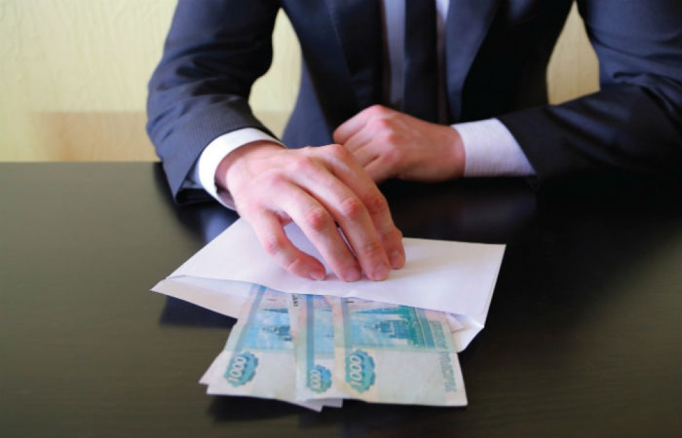 В Хакасии готовится в суд дело руководителя фирмы, давшего взятку ОПГ Бызова