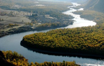 Объединение Красноярского края, Тувы и Хакасии: мнения «за» и «против»