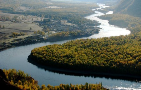 Объединение Красноярского края, Тувы и Хакасии: мнения «за» и «против»