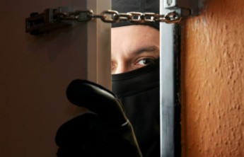 В Абакане задержали группу жителей Тувы, которые "обчищали" дома и квартиры