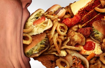 Роспотребнадзор предупредил о штрафах за трансжиры в продуктах