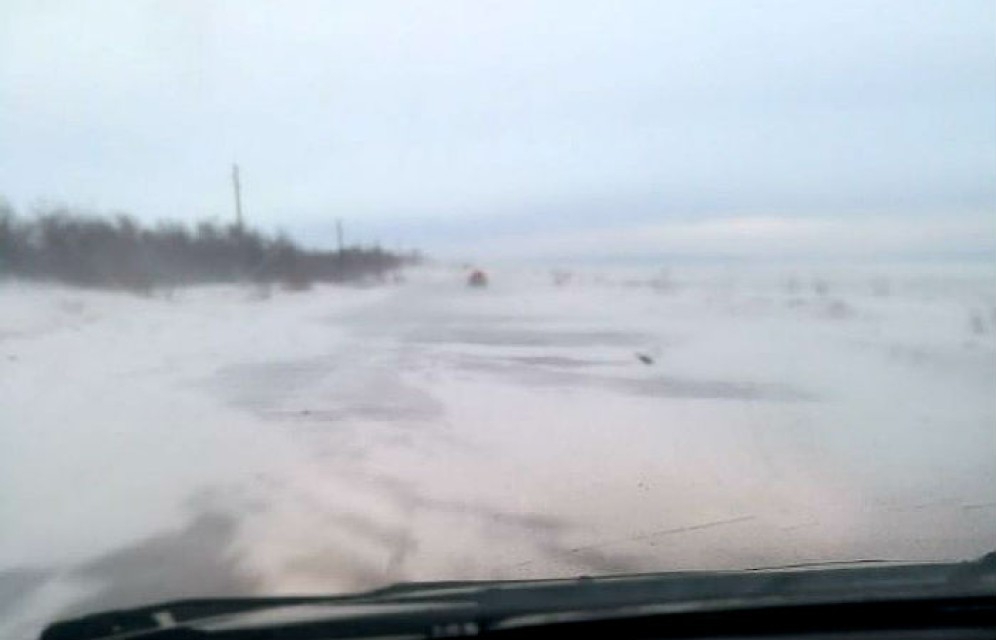 Саяногорскую трассу снова переметает