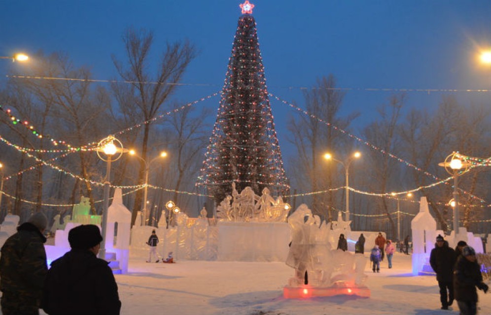 Новогодние ёлки в Абакане исчезнут в начале февраля