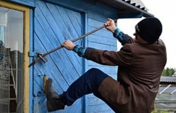 Житель Хакасии забрался в чужой дом, чтобы поспать