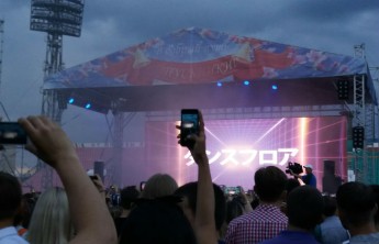 Глава Хакасии предложил школьникам выбрать звезду на республиканский выпускной