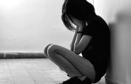 В Черногорске полицейский спас студентку, которая хотела покончить с собой