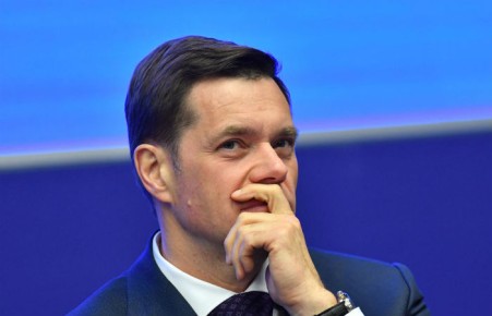 Богатейший россиянин сможет содержать Россию две недели