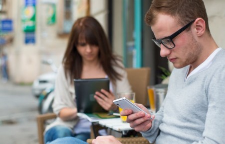 Ученые нашли связь между смартфонами и разрушением психики