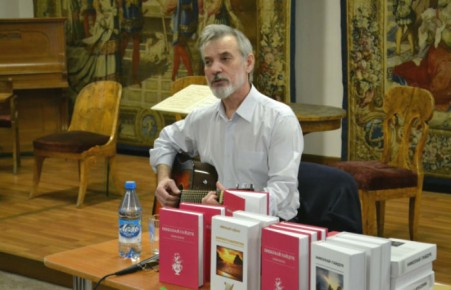 Известный сибирский писатель Николай Гайдук встретится с читателями Хакасии
