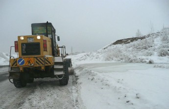 Глава Хакасии раскритиковал дорожников за нерасторопность