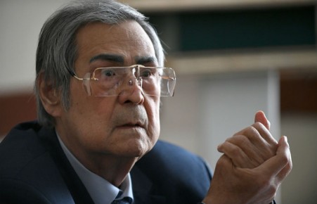 Кремль отказался «показательно» увольнять Тулеева