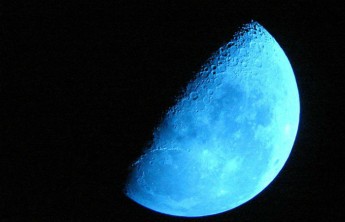 Редчайшая голубая Луна взойдет над Землей