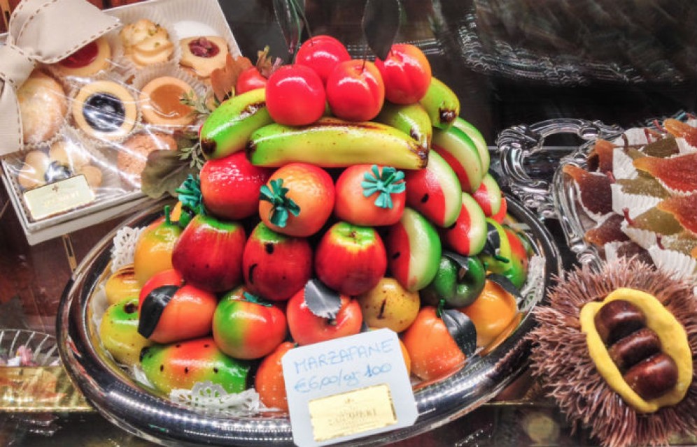 Учёные выяснили, почему люди готовы переплачивать за еду