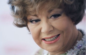 Эдиту Пьеху госпитализировали в Санкт-Петербурге