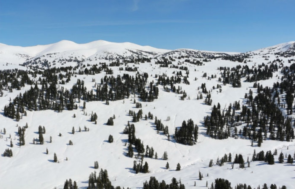 Спасатели обследовали запасы в горах Хакасии