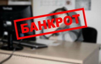 Владимир Ромашов покидает берег озера Беле