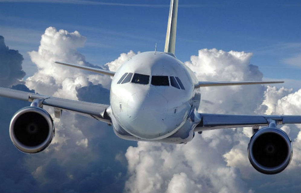 Попали в яму: 27 российских пассажиров пострадали от турбулентности