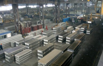 Погрузка цветного металла на КрасЖД в апреле рухнула из-за санкций против "РусАла"