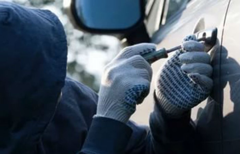 Безработный житель Боградского района угнал у односельчанки авто