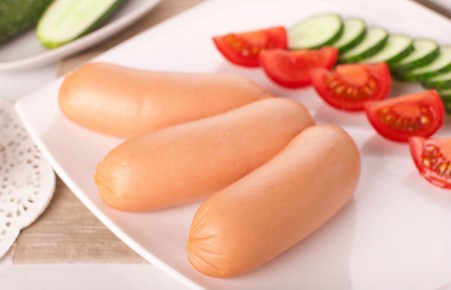 Российские сардельки оказались несъедобными