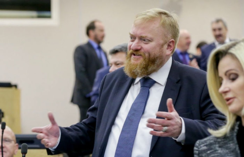 «Рептилоид из «Дома-2»: Милонов отреагировал на планы Бузовой покорить «Евровидение»