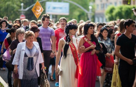 В Абакане перекроют улицы ради выпускников