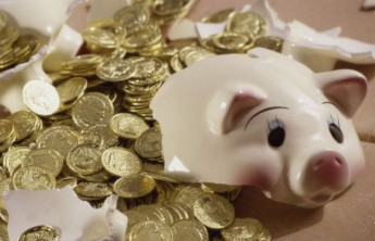 ЦБ назвал образ жизни молодежи угрозой для пенсионной системы