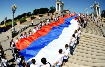 Россияне назвали пьянство и лень главными недостатками нации