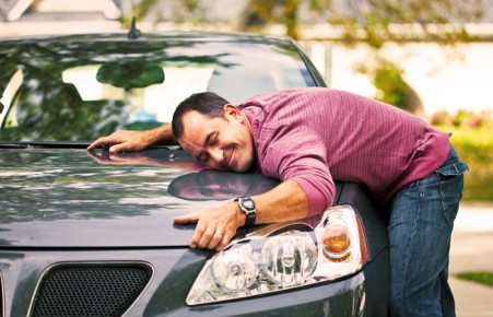 Средний автокредит в России вырос до 677 тыс. рублей