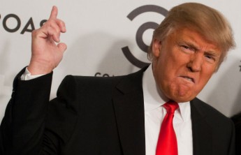 Стивен Кинг считает право Трампа нажать на ядерную кнопку страшнее своих романов