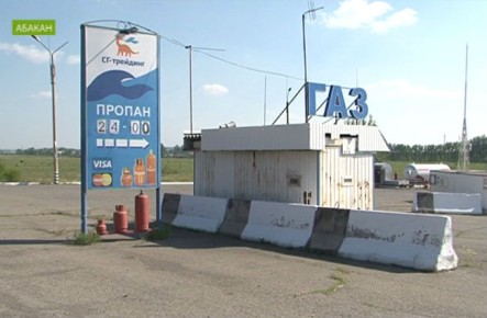 Цена газа на заправках Хакасии взлетела до 24 рублей