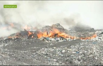 Жители Черногорска задыхаются из-за горящей свалки