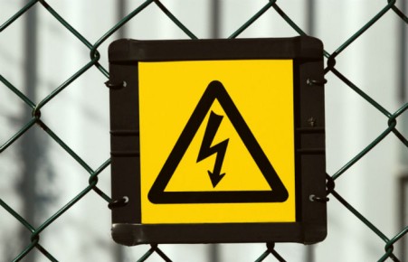 В Абакане будут судить главного энергетика Абаканского опытно-механического завода за гибель ребенка от удара током