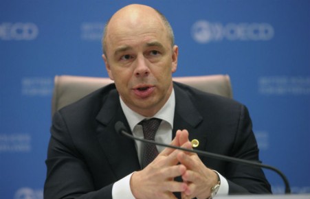 Власти назвали причины обвала рубля
