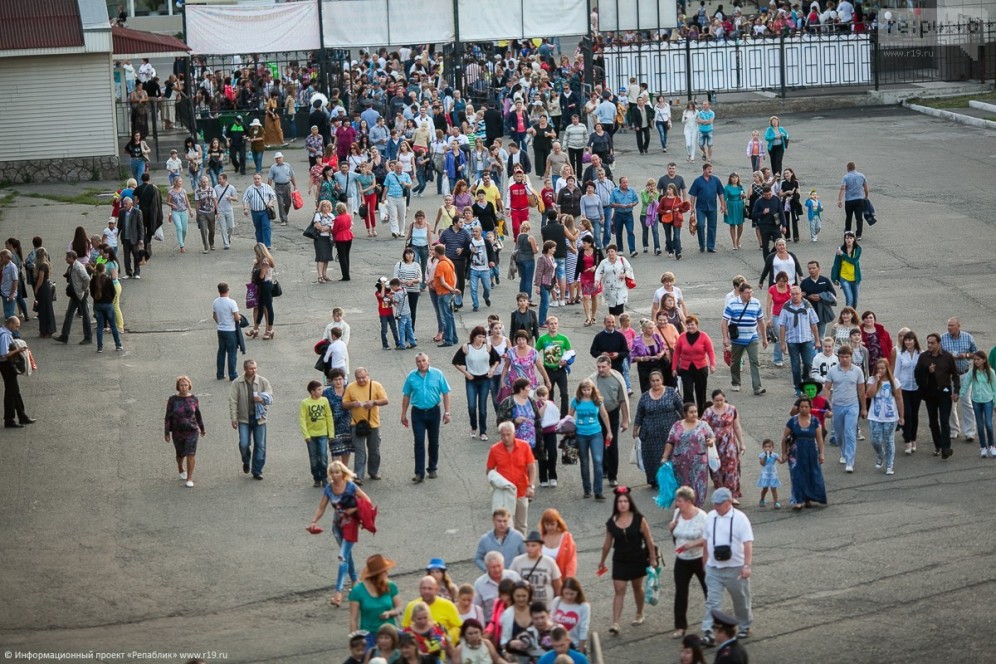 На стадионе "Саяны" в День города будет трехуровневая система пропуска