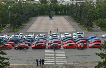 В Абакане участники флешмоба «Триколор» проедут от Первомайской площади до «Орленка»