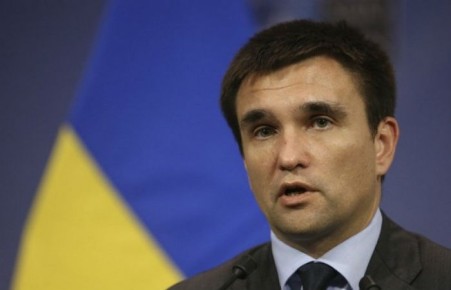 Киев признал миграцию украинцев катастрофической